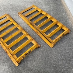 ジャッキスタンド4個セット&はしご2本の画像