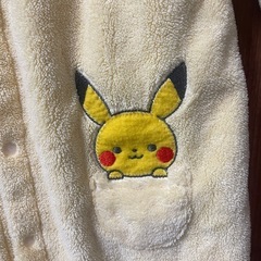 ピカチュー ベビー服の画像