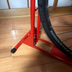 自転車　縦置きスタンド【自転車は付きません】の画像