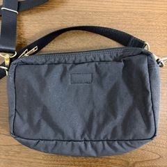 最終値下げ　PORTER ブラックショルダーバッグ　ドラフトの画像