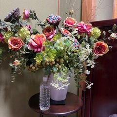 造花　花瓶付きの画像