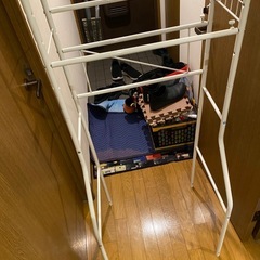 【引取先決まりました】洗濯機　ラック　ランドリーバスケットの画像