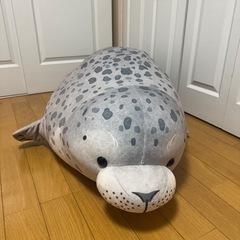 ぬいぐるみ ゴマフアザラシ特大の画像