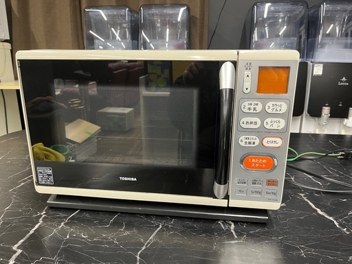 在庫処分セール‼️TOSHIBA（東芝）電子レンジ ER-YJ3A（W）2012年製の 