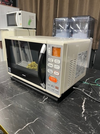 在庫処分セール‼️TOSHIBA（東芝）電子レンジ ER-YJ3A（W）2012年製の 