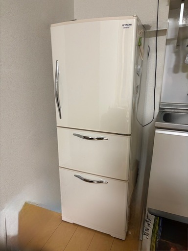 日立 冷蔵庫265L 2012年製 (Yu) 中菅谷のキッチン家電《冷蔵庫》の中古