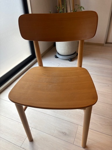 無印良品 ブナ材 ラウンドチェア ダイニングチェア (しゅん) 熊崎の