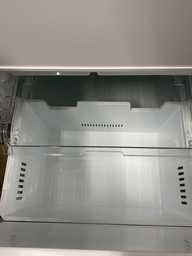 TOSHIBA冷蔵庫　使用期間二ヶ月　美品