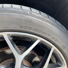 17インチアルミタイヤの画像