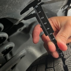 ダンロップ スタッドレスタイヤ　225/65R17の画像