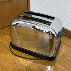 Russel Hobbs ラッセルホブス ポップアップトースターの画像