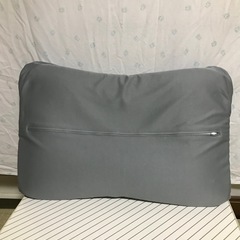 大阪〜名古屋取引可　カインズのまくらの画像