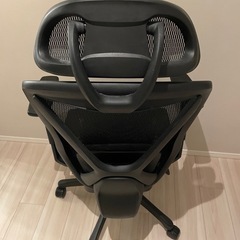 オフィスチェアブラックの画像