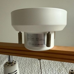 モダンデコ　シーリングライト　4灯の画像