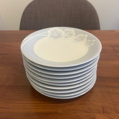 ジバンシー　プレート　カップ　　　の画像