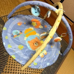 ベビーベッドの画像