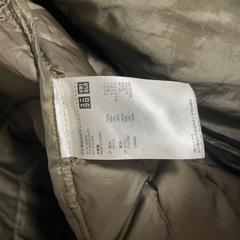 迷彩色　UNIQLO ウルトラライトダウンの画像