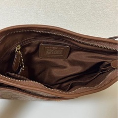 COACH コーチ ショルダーバッグ シグネチャー 斜め掛け ファスナーの画像