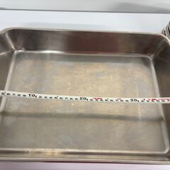 ステンレス角バット（蓋つき）約40cm×29㎝×6.4cm｜1個1,500円／6個まとめて7,800円の画像