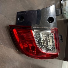 CWプレマシー右リアコーナーテールランプ❗️左右セットなら5,000円❗️の画像