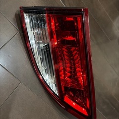 CWプレマシー右テールランプ（バックランプ）の画像