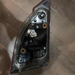CWプレマシー右テールランプ（バックランプ）の画像