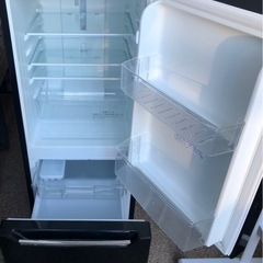 f●■Hisenseハイセンス 冷凍冷蔵庫150L 2ドア パールブラック【HR-D15CB】2020年式の画像