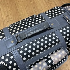 ペット用　マット　寝袋　キャリーバックの画像