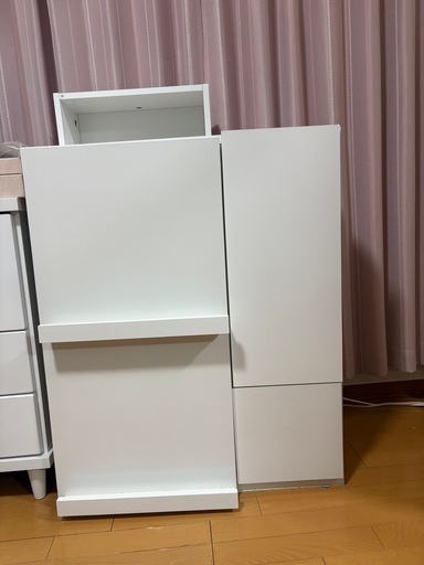 LOWYA 推し活収納棚 幅75cm ホワイト 扉付き グッズ収納