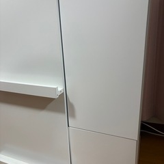 LOWYA 推し活収納棚 幅75cm ホワイト 扉付き グッズ収納の画像