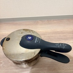 PanasonicミキサーとWMF
圧力鍋の画像