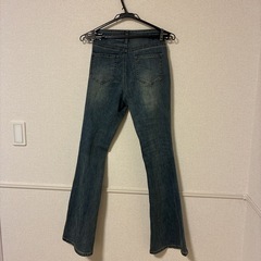 セミフレアデニムパンツの画像