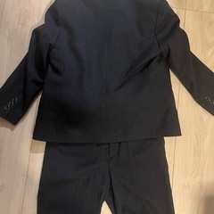 子供用スーツの画像