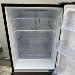 77⭐️2023年製★シャープ　冷蔵庫　ブラウン　大型　2ドア　280Lの画像