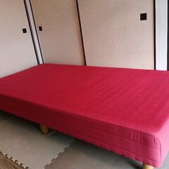 脚付きマットレス2月下旬まで！の画像