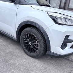 スタッドレスタイヤ　　ライズ　　195/65R16の画像