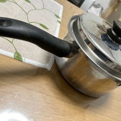 ステンレス製ソースパン大(無水調理可)の画像