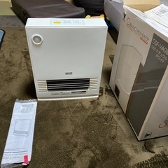 セラミックファンヒーターの画像