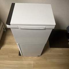 分別ゴミ箱 2段 プッシュ式 キッチン用 ホワイトの画像