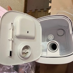 アイリスオーヤマ 上給水ハイブリッド加湿器 UHK-500-W（2023年製）の画像