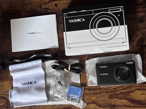 【新品未使用品】 YASHICA ヤシカ DigiMate デジタルカメラ