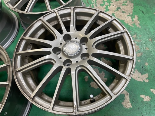 アルミホイール　16×6.5J+38   114.3 5穴
