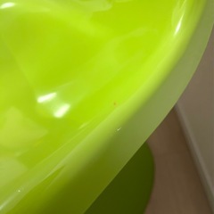 グリーンチェア　椅子の画像