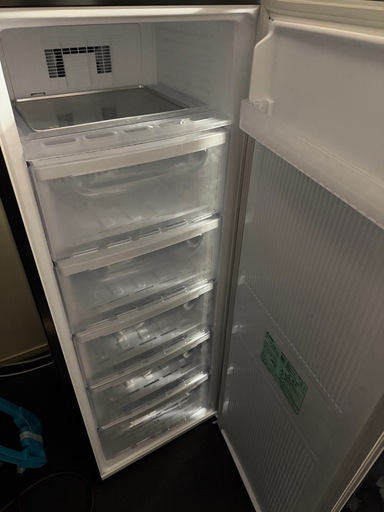 三菱電機　冷凍庫　144L ブラック
