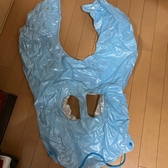 海遊び　浮き輪の画像