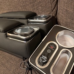 ハイエースアームレスト　ワイド 標準 1型～8型 GL スーパーGL　　の画像