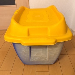 おもちゃ箱の画像
