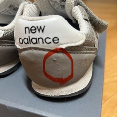 ニューバランス373 グレーの画像