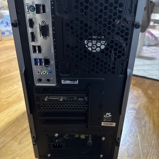 (受渡し予定者決定)
ゲーミングPCガレリア[状態良]