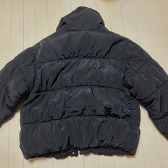 H&M   ダウンジャケット　M
の画像